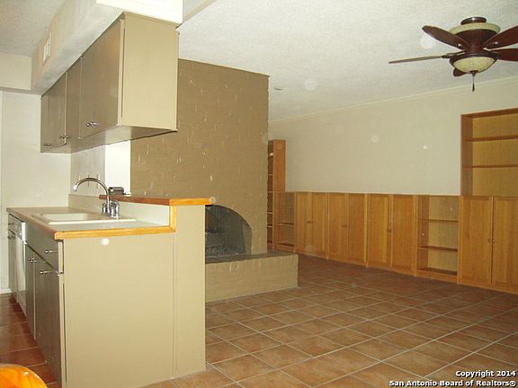 5th image of 8715 STARCREST DR #5