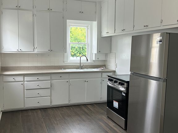 4th image of 516 Napa St
