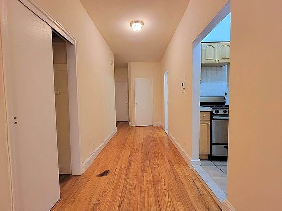 4th image of 506 E 88th St #4R
