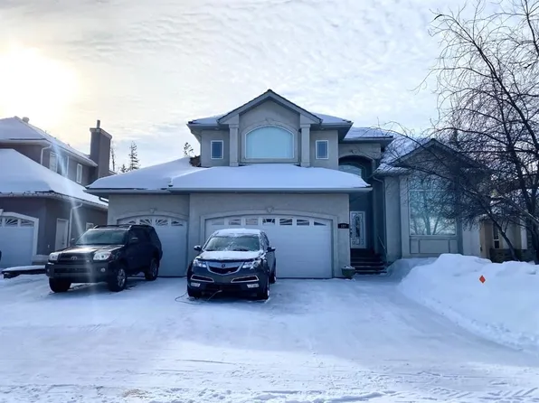 127 NW Berard Cres, Wood Buffalo, AB T9K 1V8