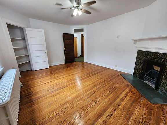 2nd image of 157 S Lake Ave APT 3