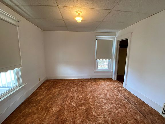 4th image of 1060 N 9th St