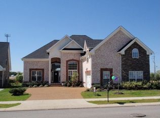 153 Ruland Cir, Hendersonville, TN 37075