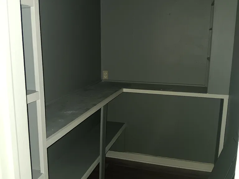 964 Morgan Ave — Photo 16