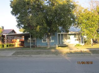 911 Bellaire St, Kermit, TX 79745