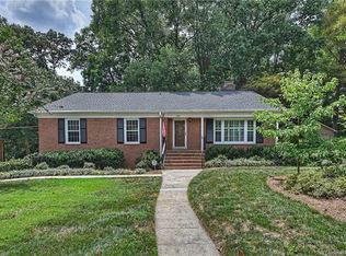2311 Ramblewood Ln, Charlotte, NC 28210