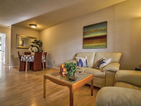 3rd image of 6902 Chantel Ct
