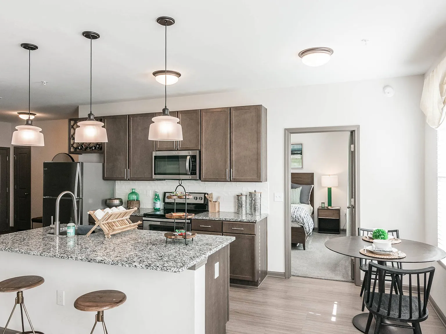 Village at Westland Cove Apartments — Photo 3