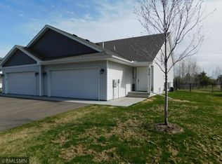 315 21st Ave SW, Cambridge, MN 55008
