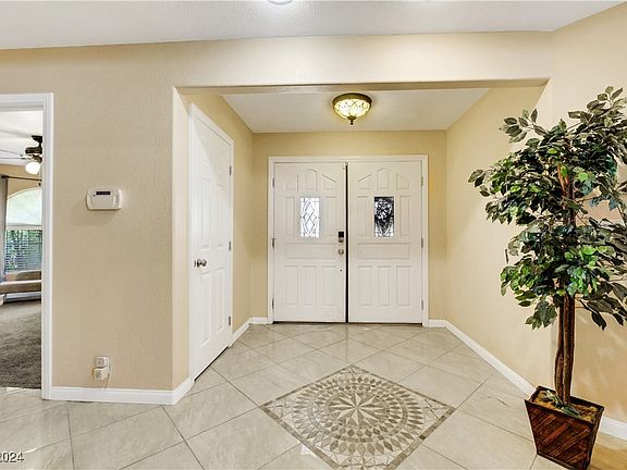 5th image of 4335 Topaz St