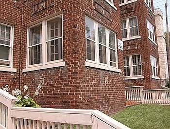 3rd image of 4-16 E Norwich Ave #17579267