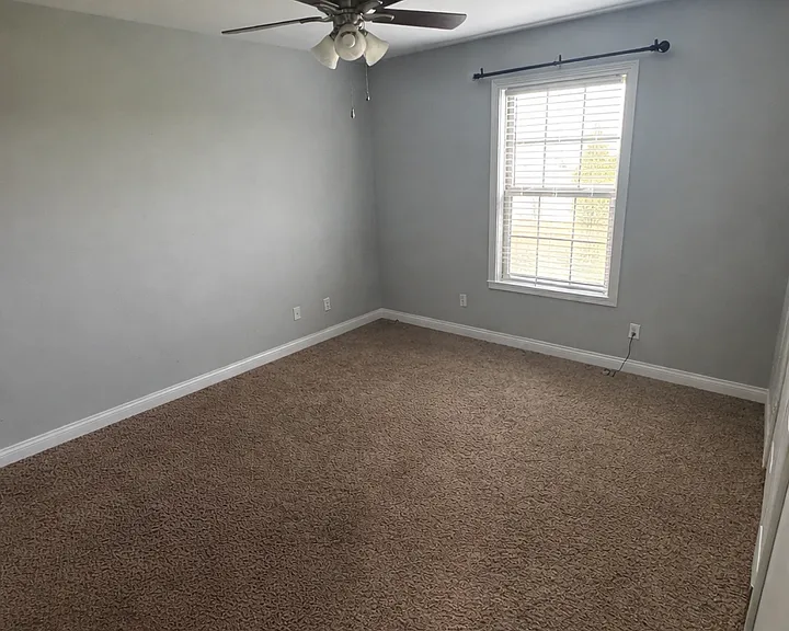 183 Twin Lakes Dr — Photo 9