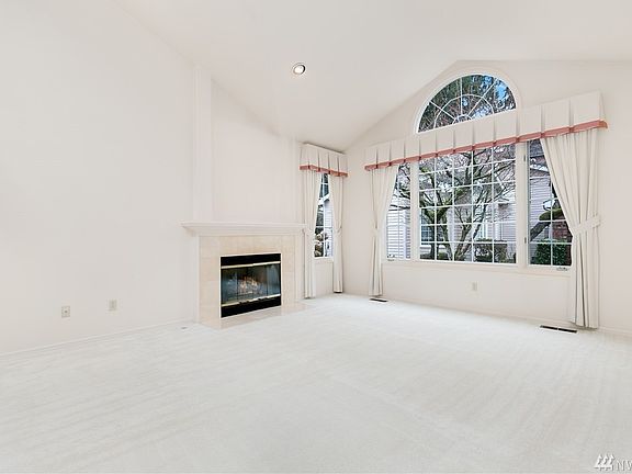3rd image of 14528 21st Dr SE