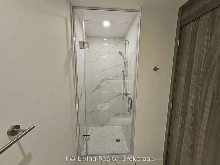 68 Esther Shiner Blvd #556 — Photo 17
