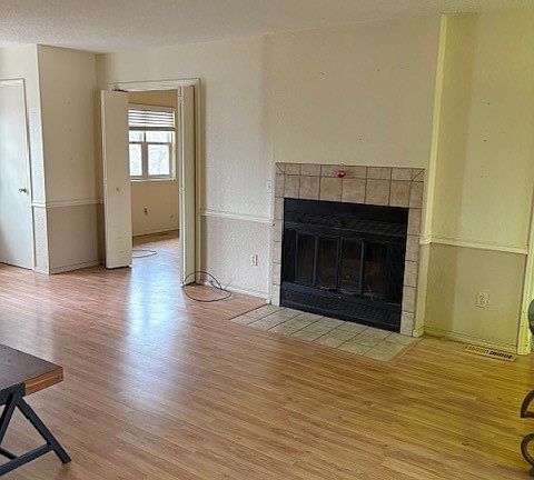 3rd image of 22 Scalloway Dr
