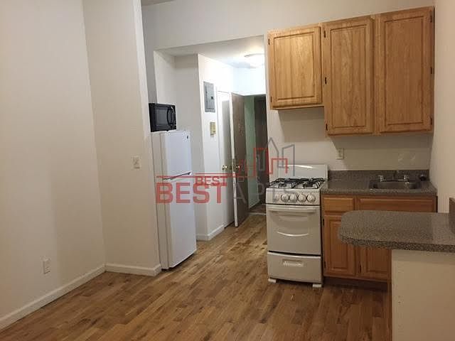 1st image of 320 W 20th St APT 12