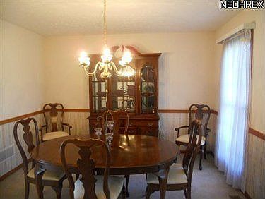 3rd image of 806 Crosswyck Cir