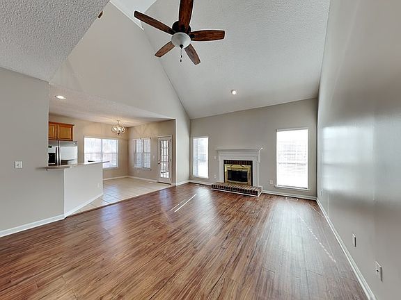 4th image of 8733 Scarsdale Dr