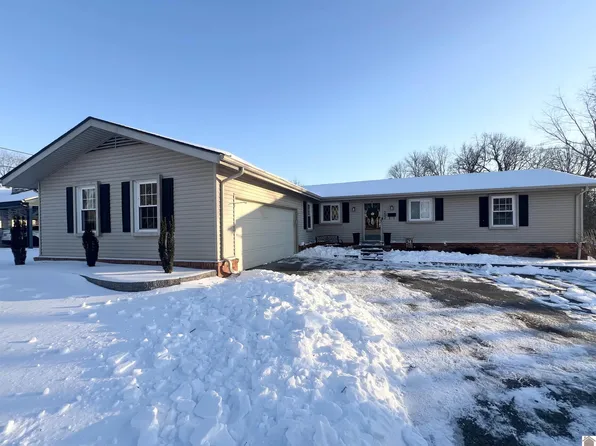 302 Heritage Dr, Mayfield, KY 42066