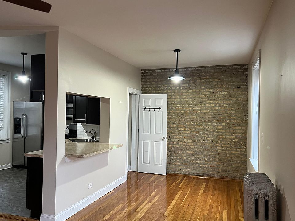 1st image of 2138 W Berteau Ave APT 2S