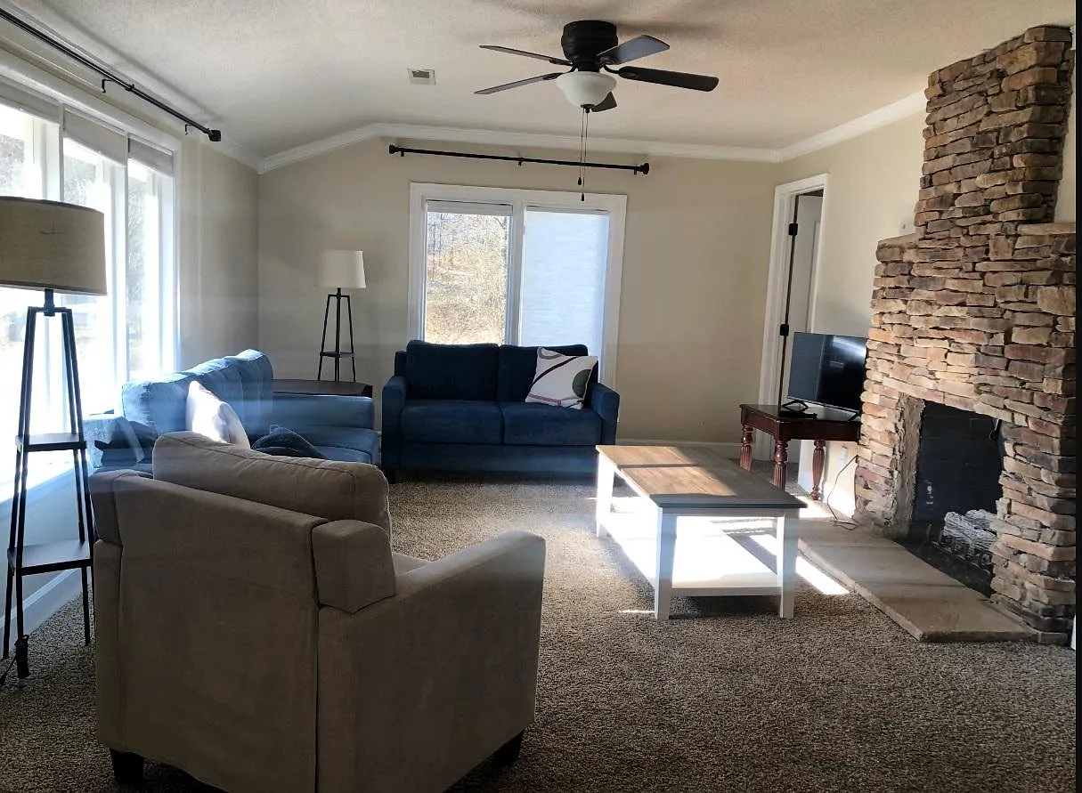 1184 Johnson Rd — Photo 4