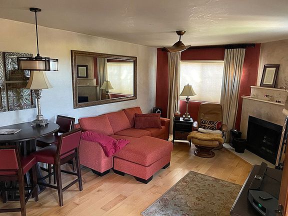 Venetian plaster and warmth 