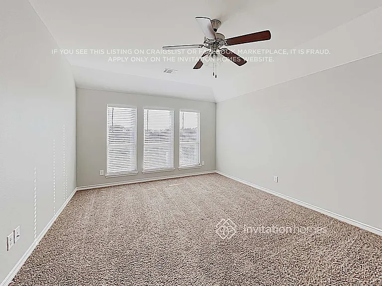 724 Lake Sierra Way — Photo 9
