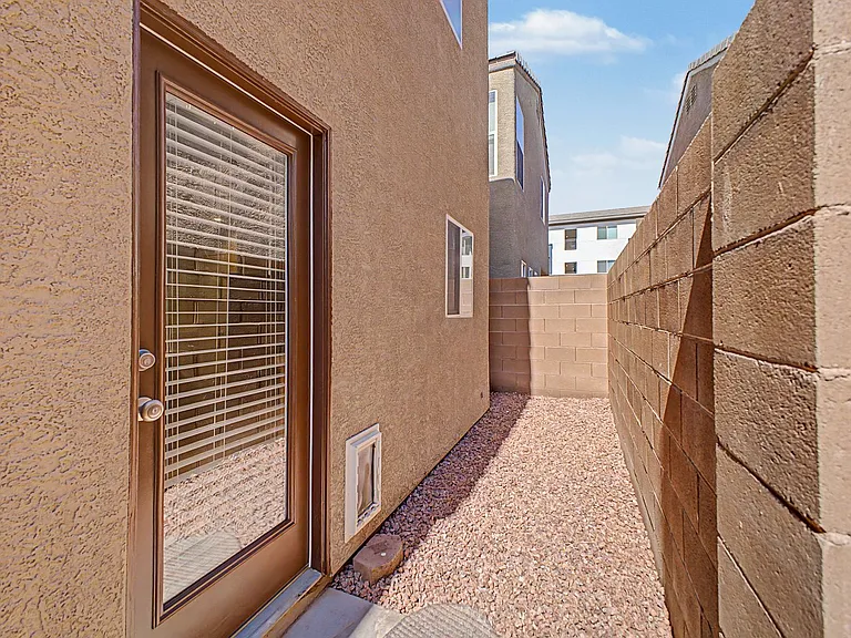 6077 Aripeka St — Photo 25