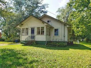 4110 E 27th St, Des Moines, IA 50317
