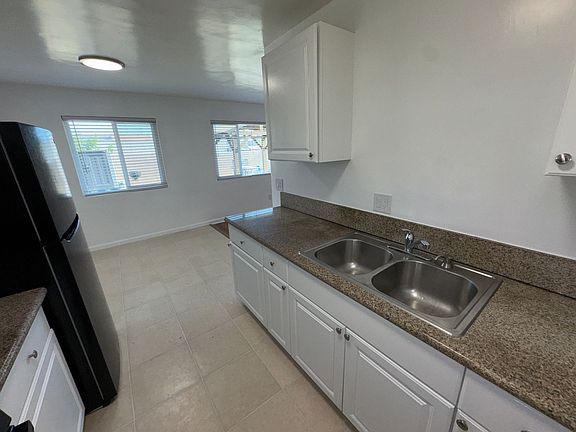 4th image of 757 Grand Ave APT 2