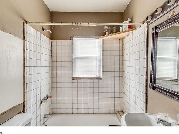 5th image of 3029 N Orianna St