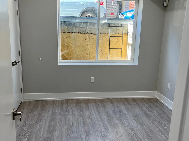 1909 N 4th St #1 — Photo 14