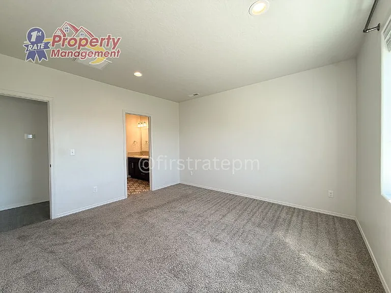 4800 Great Falls Ave — Photo 16