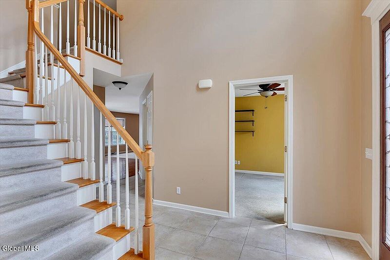 3rd image of 5 Wyndham Way