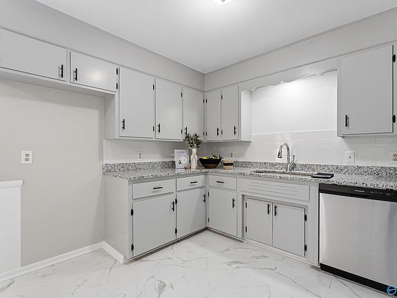5th image of 4201 Tombrook Pl NW