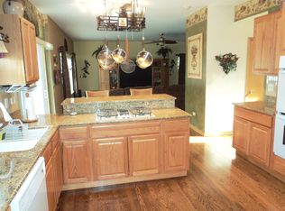 775 Westwind Dr, New Lenox, IL 60451