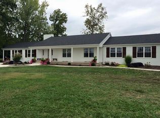 525 Hardacre Rd, Salem, IL 62881