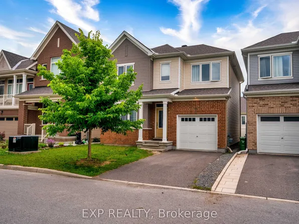 30 Coppermine St, Ottawa, ON K2J 6P6