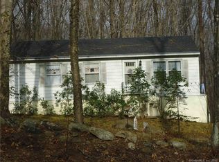 368 Dennison Rd, Westbrook, CT 06498