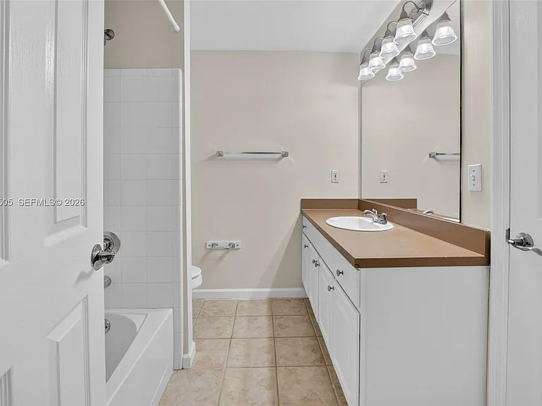 2024 Alta Meadows Ln #807 — Photo 28