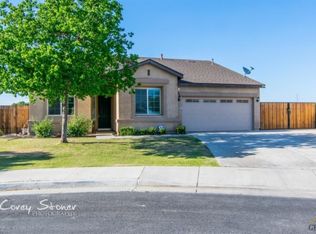 8902 Butterfly Rose Ave, Bakersfield, CA 93311