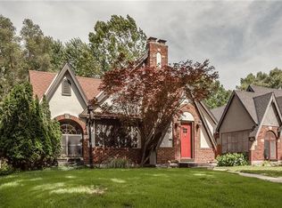 7555 Grand Ave, Kansas City, MO 64114