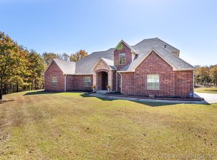 10184 State Highway 20 Rd, Skiatook, OK 74070