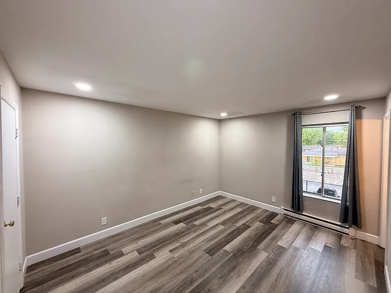 1636 Mars Hill Dr — Photo 24