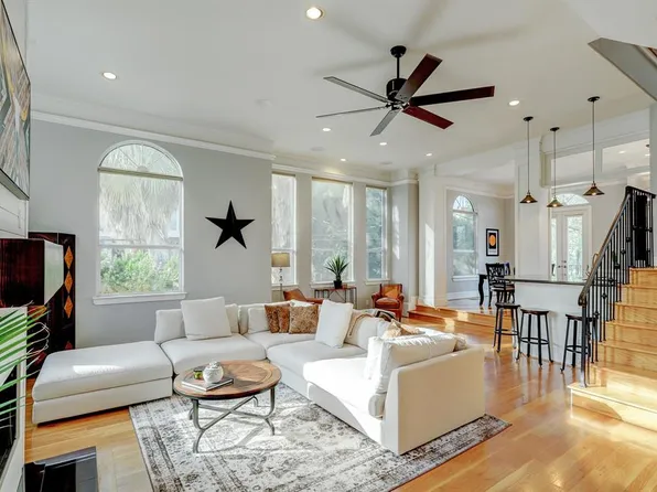 1465 Missouri St, Houston, TX 77006