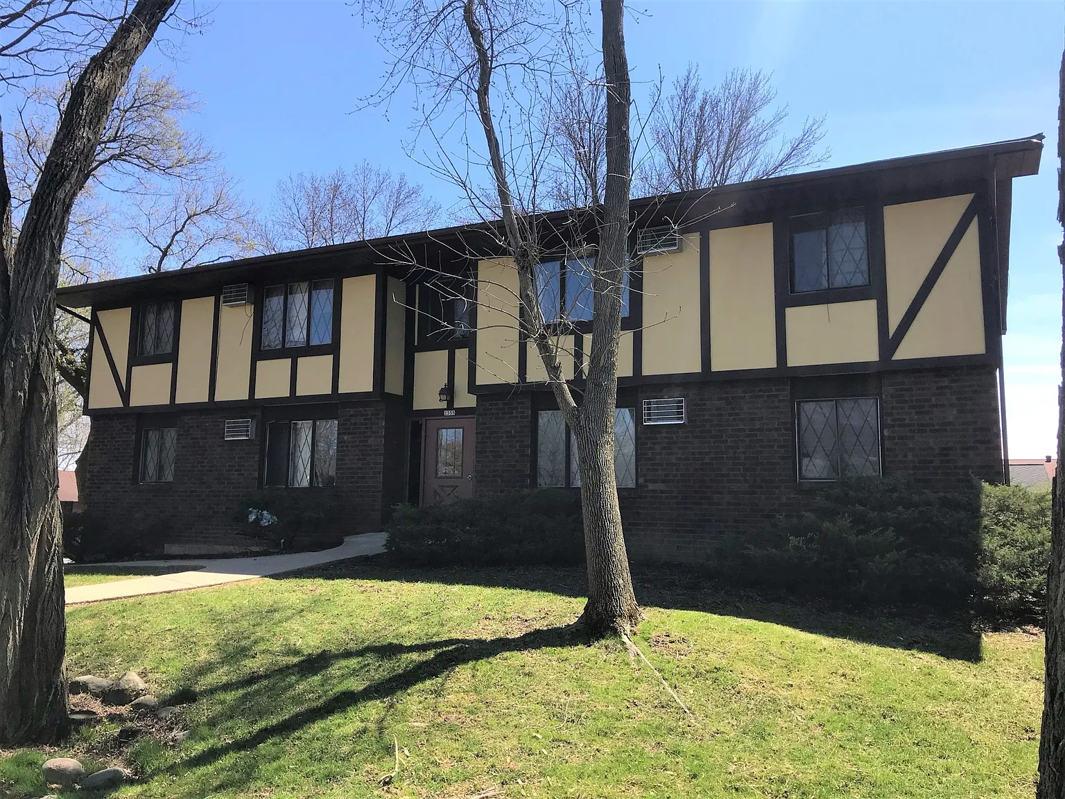 2 bed, 1.0 bath, 875 sqft, $1,500 — Photo 4