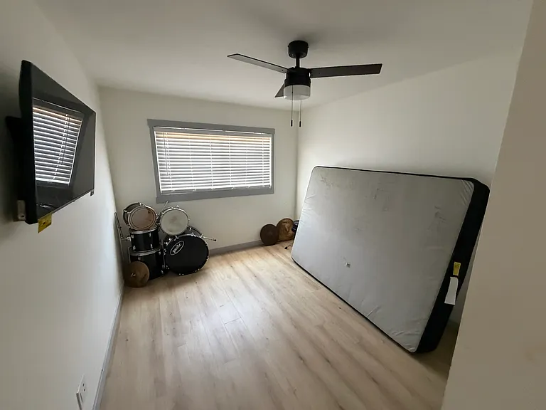 822 Ginna Pl — Photo 4