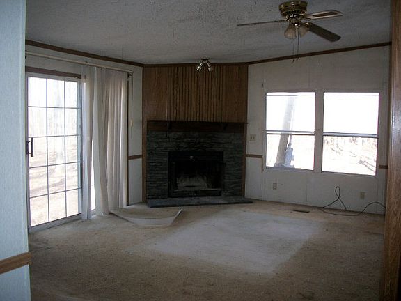4th image of 66 Hillside Ave