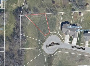 815 Spellman Cir, Clay Center, KS 67432