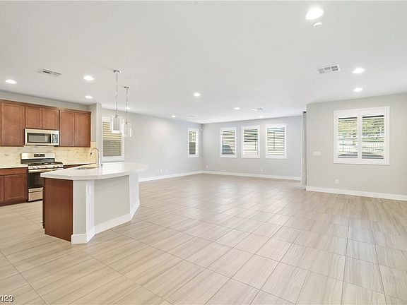 5th image of 4280 Paragon Highlands Ave
